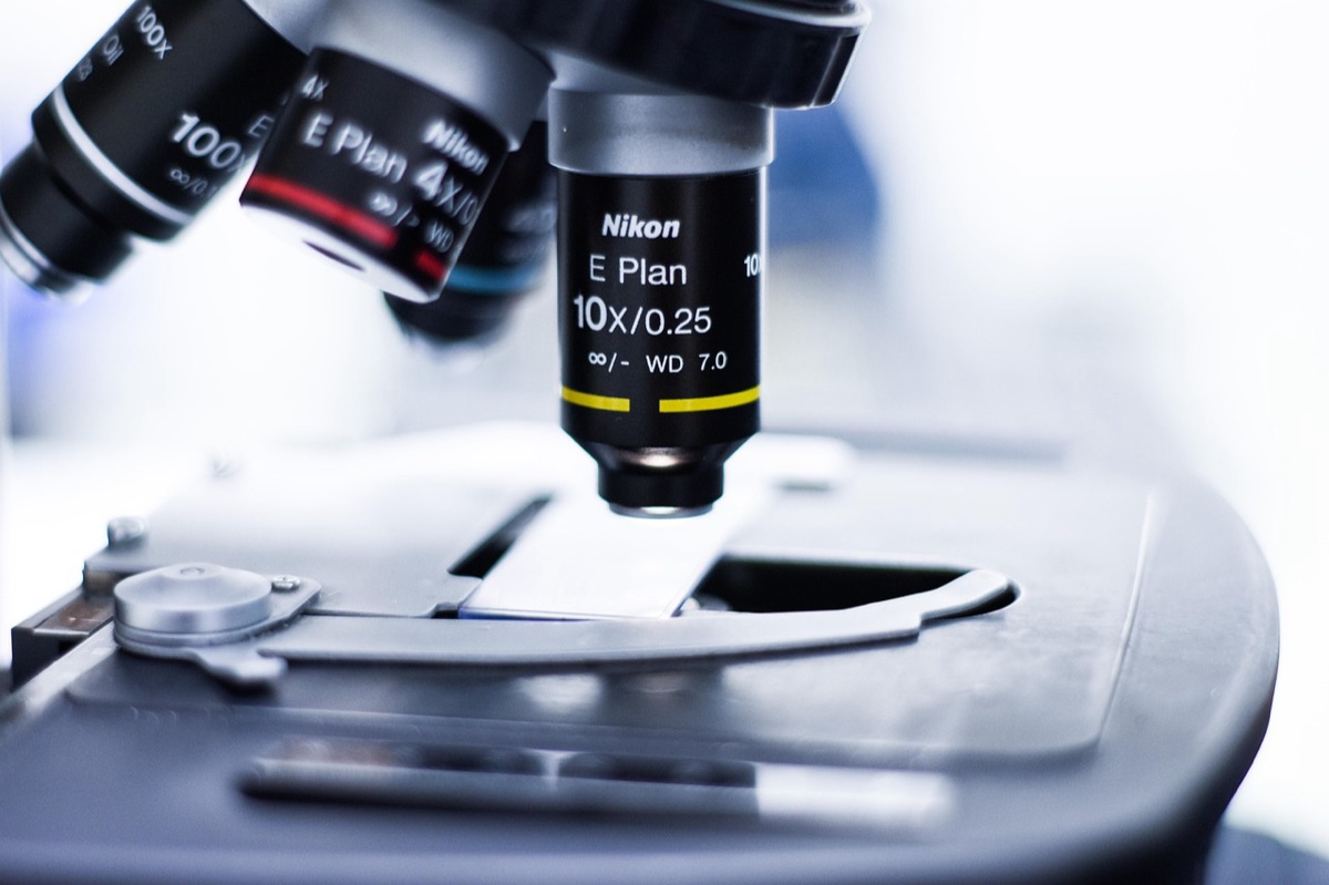 lab test with cosmetic sample
