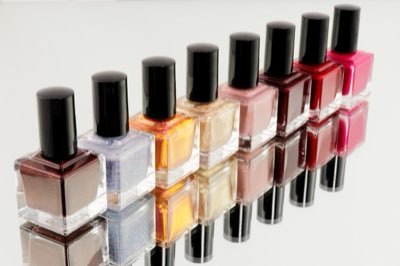 Monitoraggio post-vendita: i requisiti legali per i cosmetici
